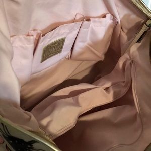 Coach Bags - Coach Shoulder Bag Coach Bags - Coach Shoulder Bag